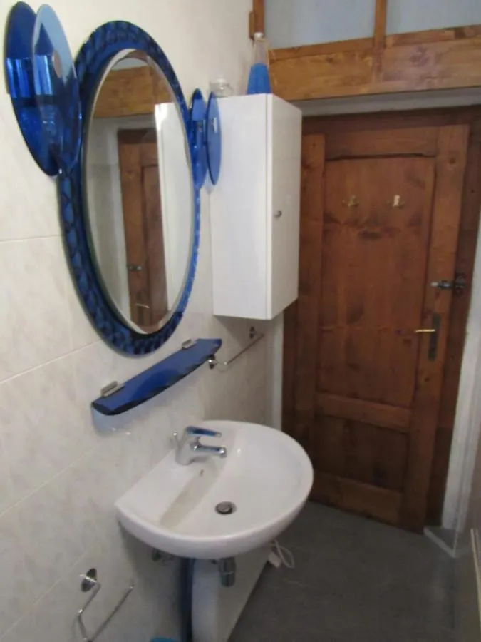 Apartment Sotto Le Mura Di Leonardo San Gimignano Italy